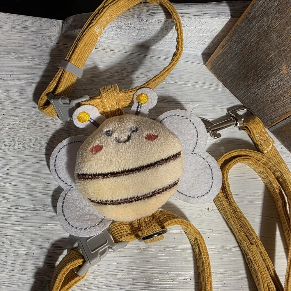 Pet Harness Bee Golden Yellow for Cat or Small Dog (NWT)